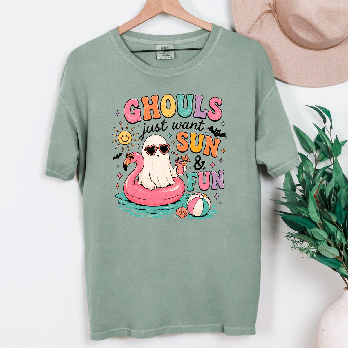 Summerween Shirt Ghouls Just Wanna Have Sun & Fun, Retro Spooky Beach Tee, Cute Halloween Vacation Top, Pastel Goth Summer Party Gift