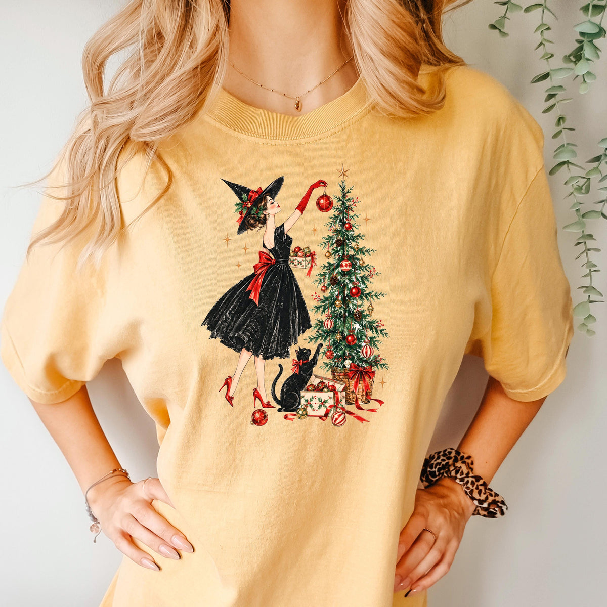 Vintage Christmas Witch Shirt, Elegant Witchy Christmas Tee for Her, Witch Decorating Tree with Black Cat, Retro Cottagecore Xmas Gift