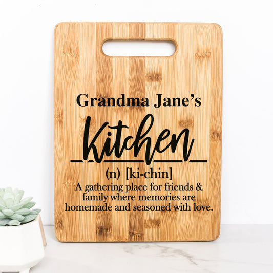 Personalized Bamboo Cutting Board – Custom Name Kitchen Gift for Grandma